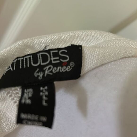 Cardigan or bathing suit coverup. Size M - Picture 2 of 3